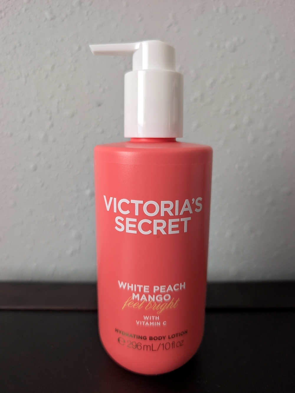 Victoria's Secret White Peach Mango Body Lotion - Coral Pink Bottle